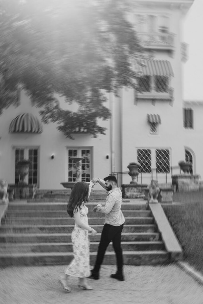 Laguna Gloria engagement photos