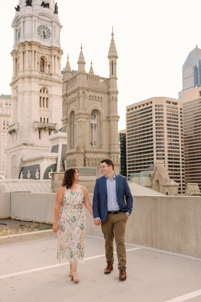 Couple poses for engagement photos in Philadelphia