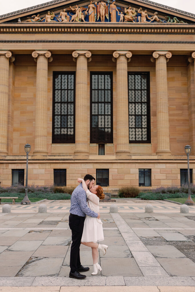 engagement photos in Philadelphia at the Art Museum