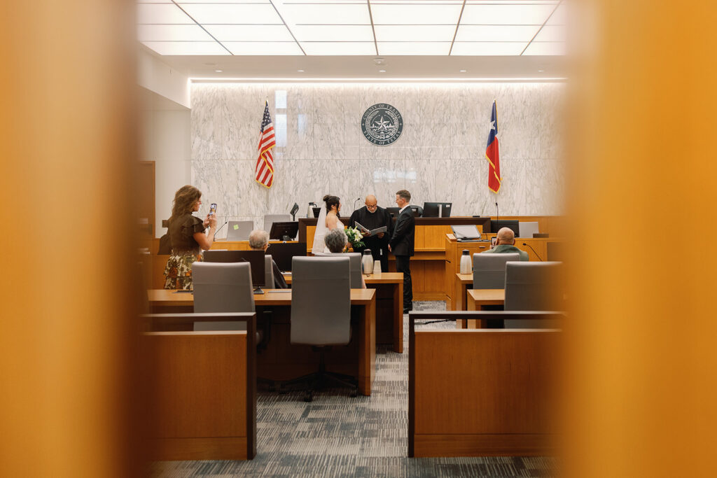 Austin courthouse wedding ceremony