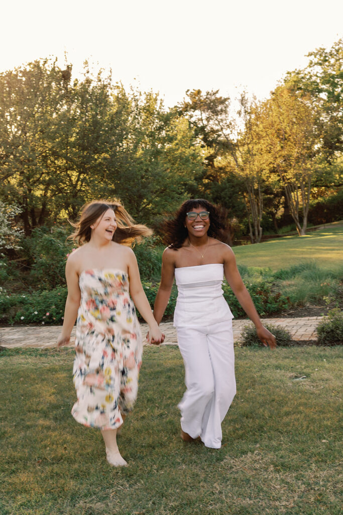 Engagement photos at Commodore Perry Estate in Austin, Texas